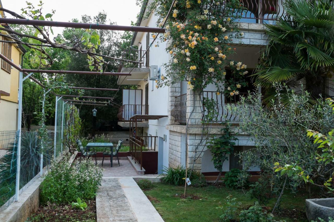 Apartment Dani Малинська Екстер'єр фото